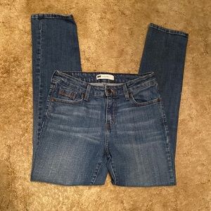 Women’s Levi’s Mid Rise Skinny Jeans Size 8M